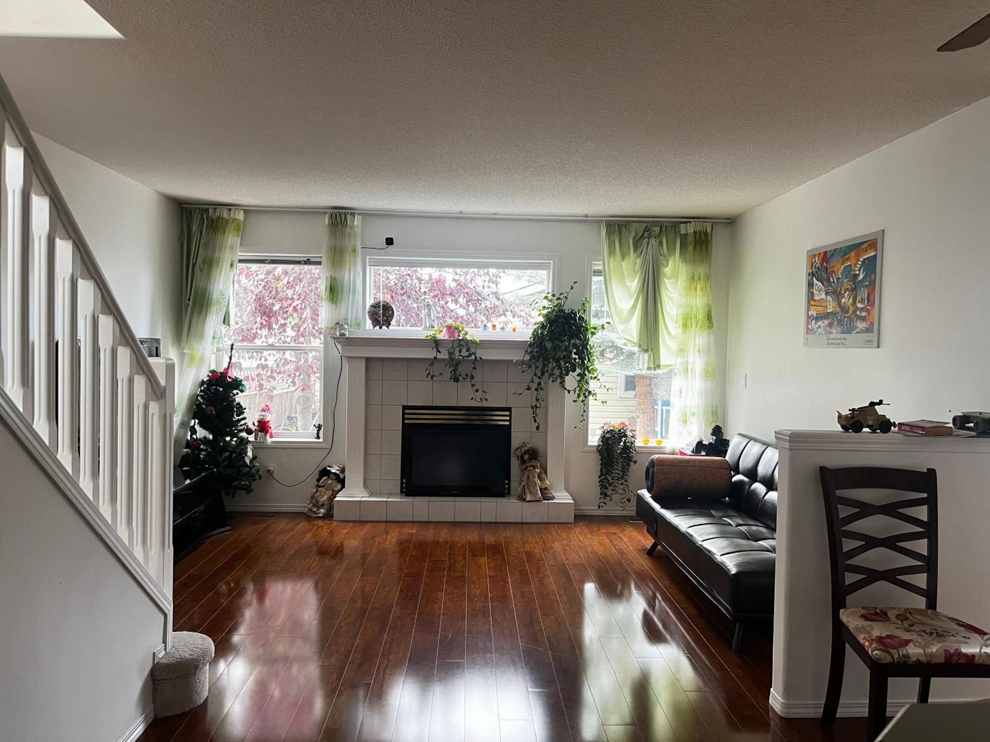 Hidden Valley New Basement Suite With Private Bathroom! YYC Exterior foto