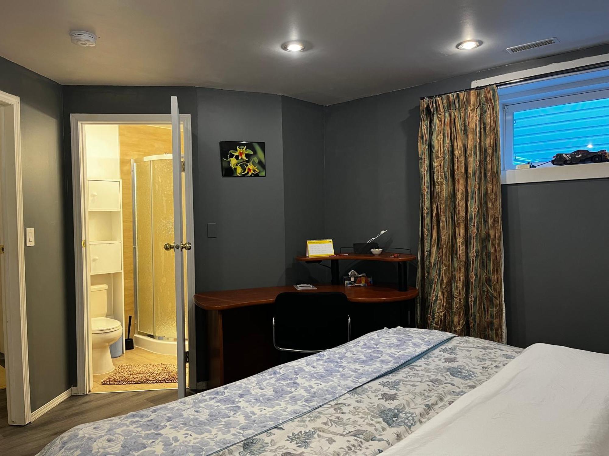 Hidden Valley New Basement Suite With Private Bathroom! YYC Exterior foto
