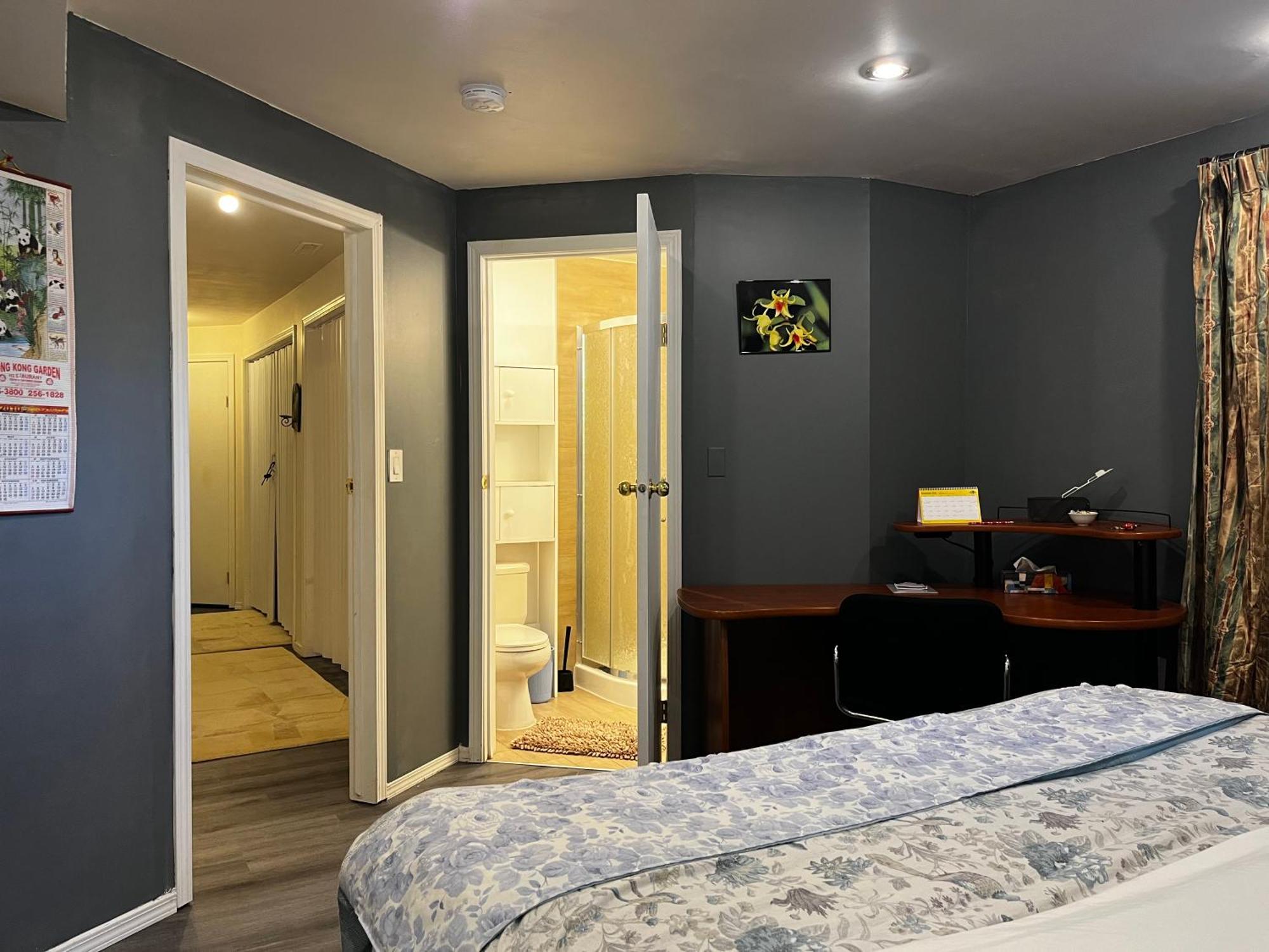 Hidden Valley New Basement Suite With Private Bathroom! YYC Exterior foto